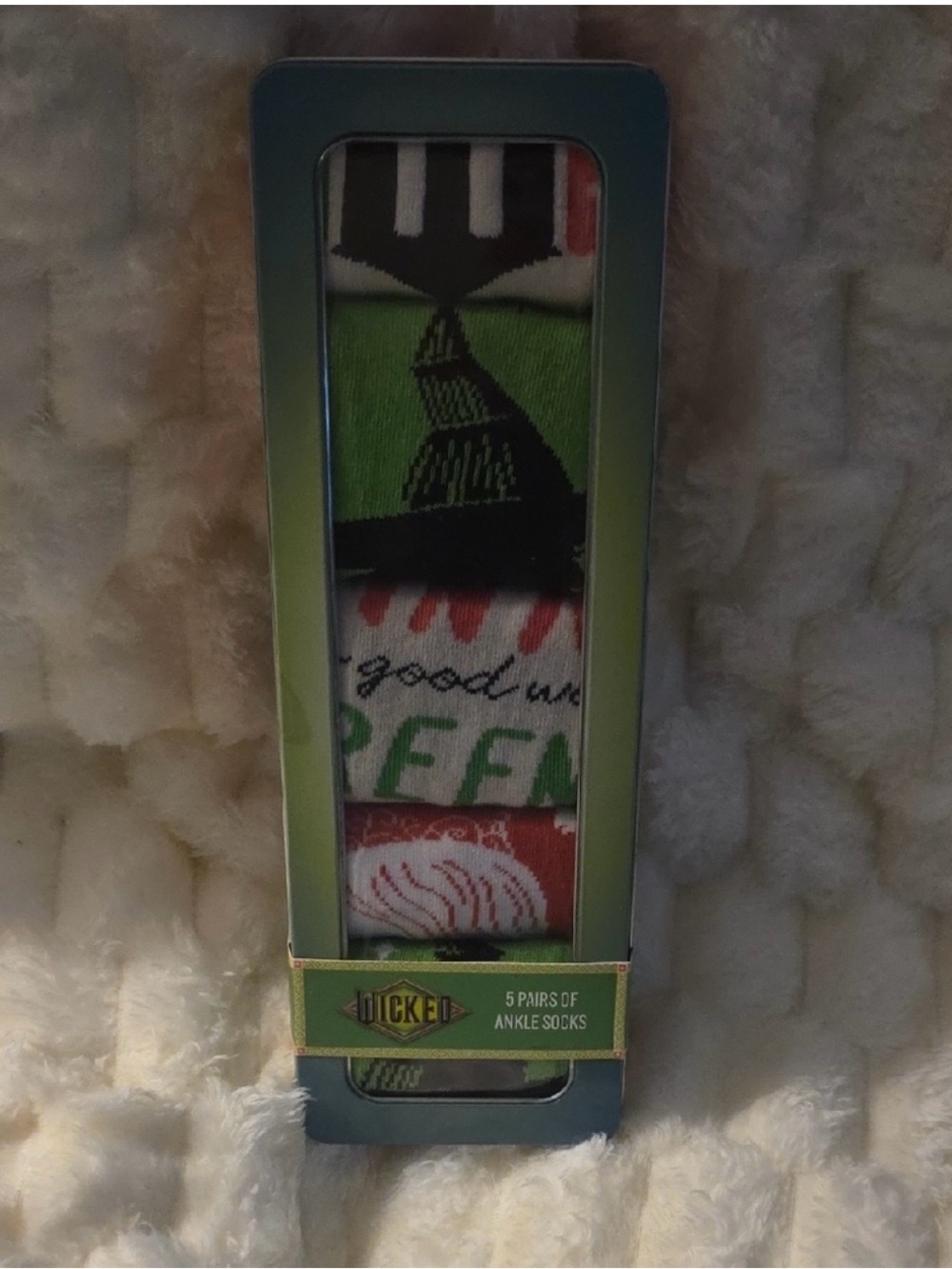 Wicked NIB Bioworld  Ankle Socks - 5 Pack